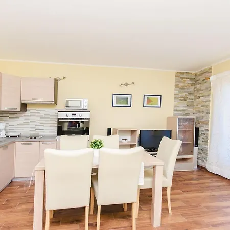 Ecio Apartamento